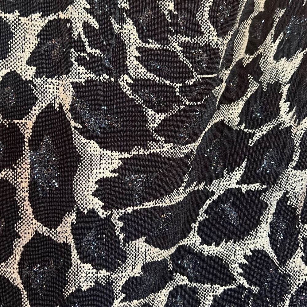 Joseph Ribkoff Two Piece Dressy Glittery Leopard Print Skirt and Top Size 14 - Picture 10 of 16